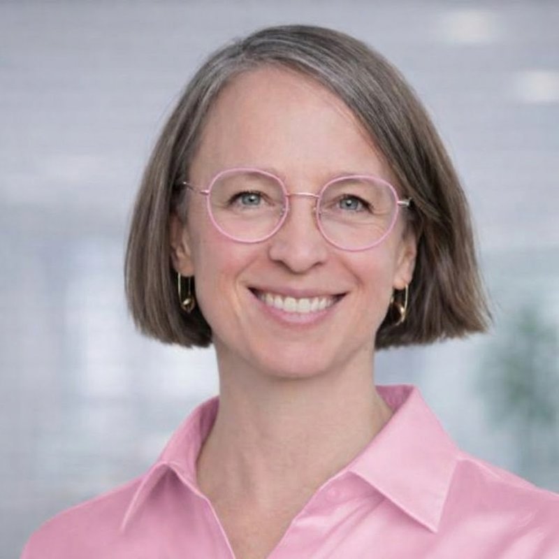 christina knorz rosa ai enhanced